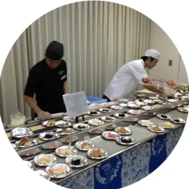 会場に設置した回転レーン